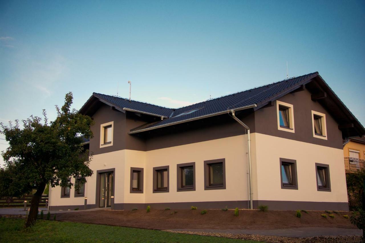 Apartmany Podhájska Eksteriør bilde